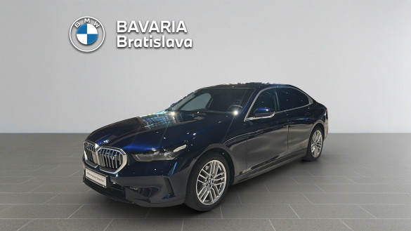 BMW i5 eDrive40