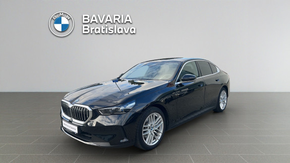 BMW 530e Sedan