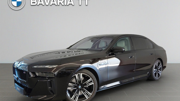 M760e xDrive Sedan
