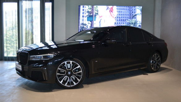 BMW 740d xDrive Sedan