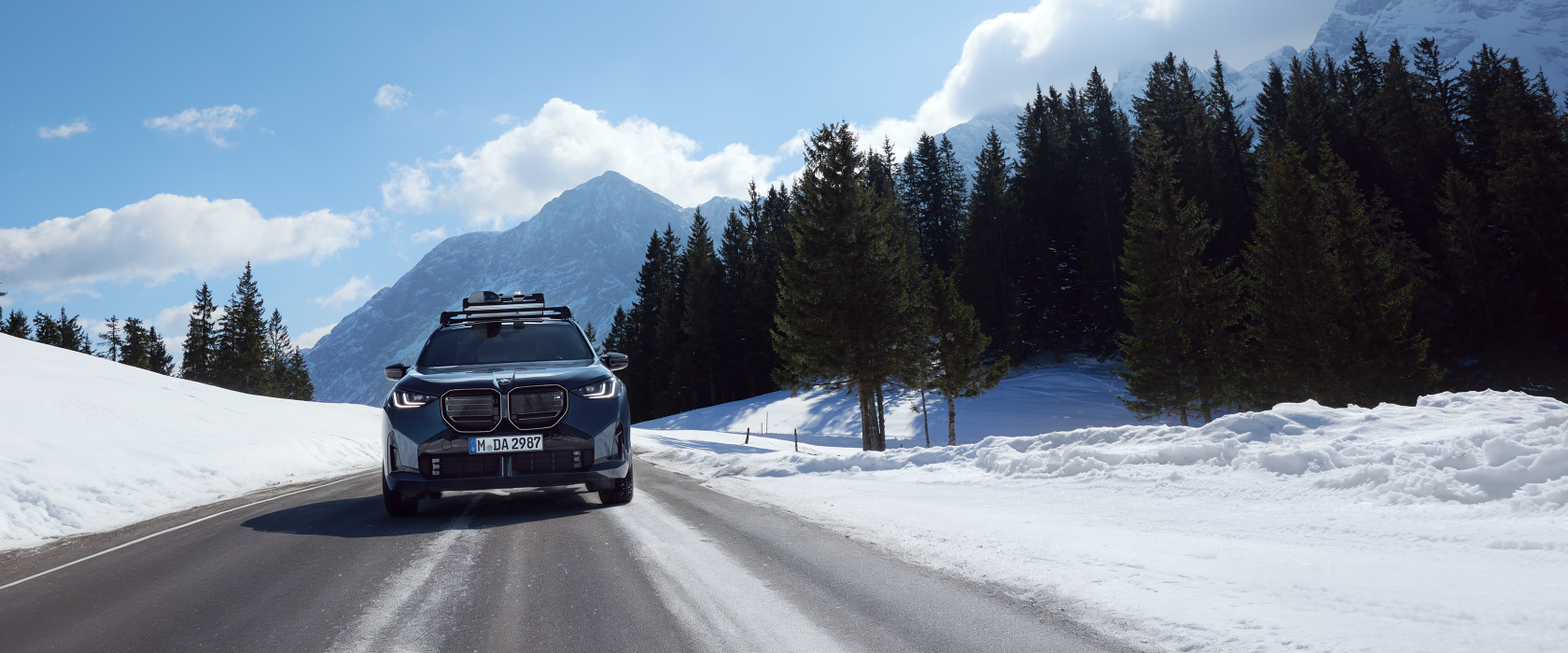 VAŠE NOVÉ BMW ČAKÁ.